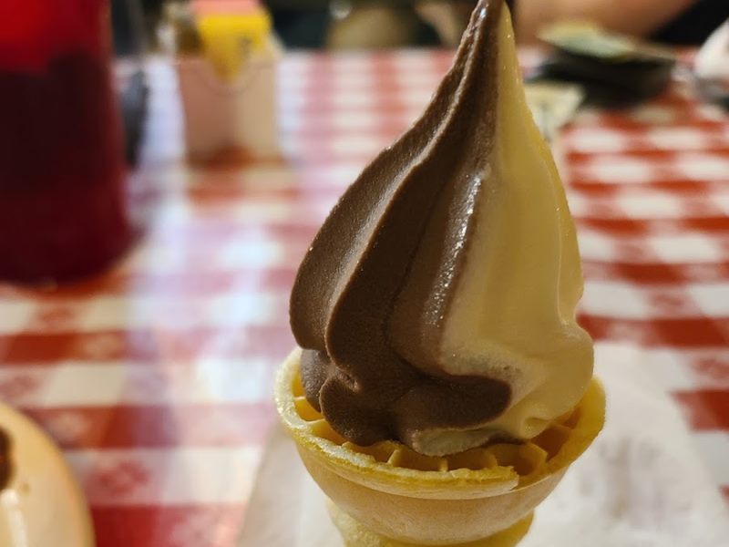 Butter Churn Restaurant food